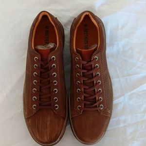 Brother united Brown distressed new luxury sneaker